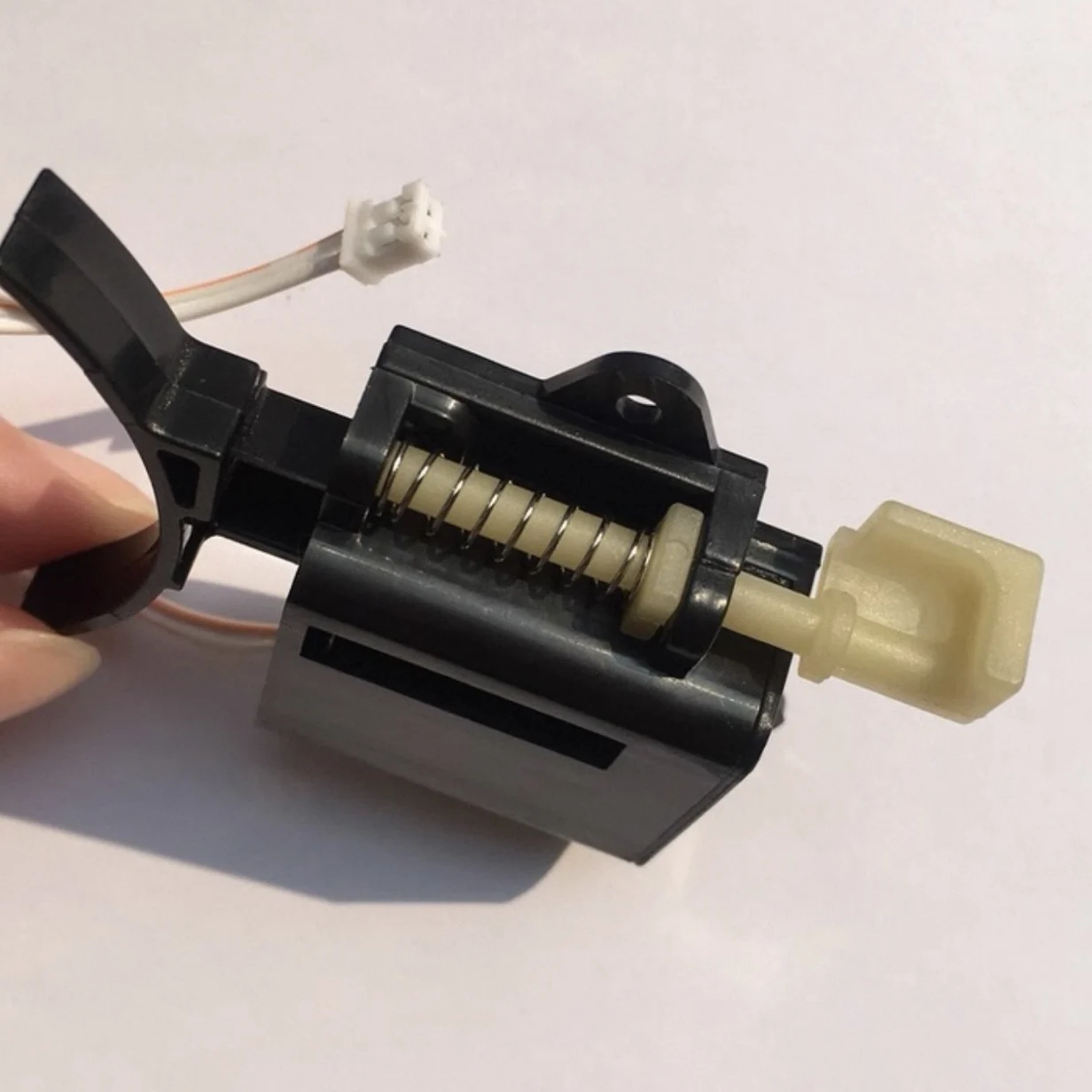 Smart Door Lock Accessories Mo - đánh giá và giá Electronics & Gadgets Icon