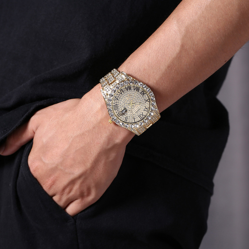Men Quartz Watch Luxury Steel  - đánh giá và giá Electronics Gadgets For Men